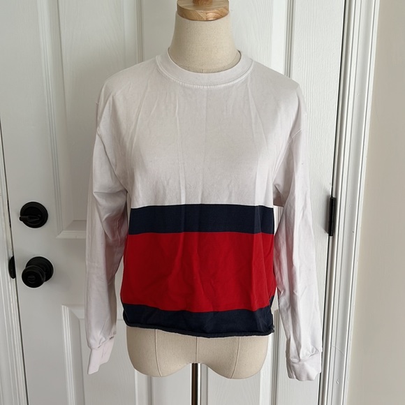 Brandy Melville Tops - Brandy Melville long sleeve top